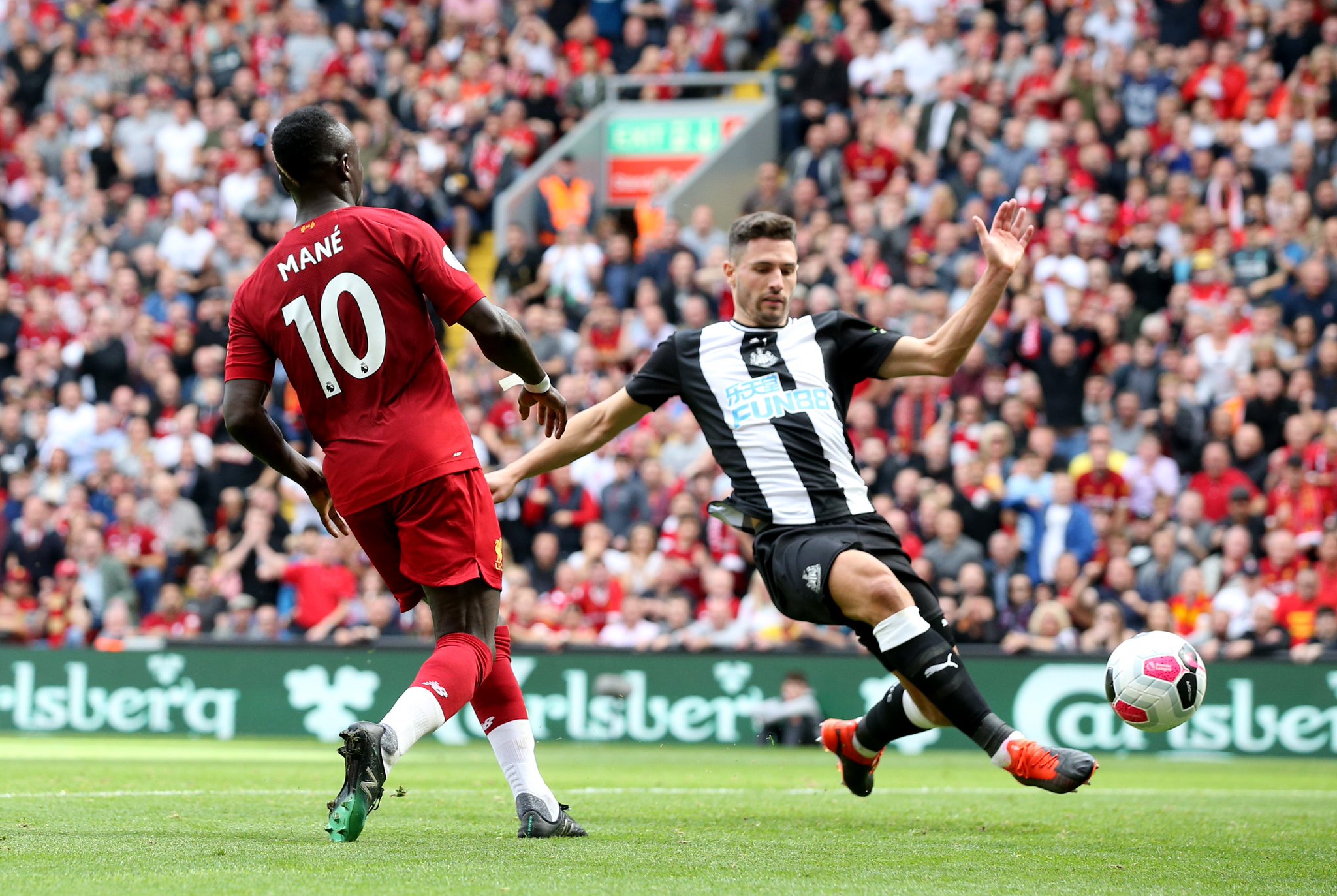 线与罗马锋 线与罗马锋