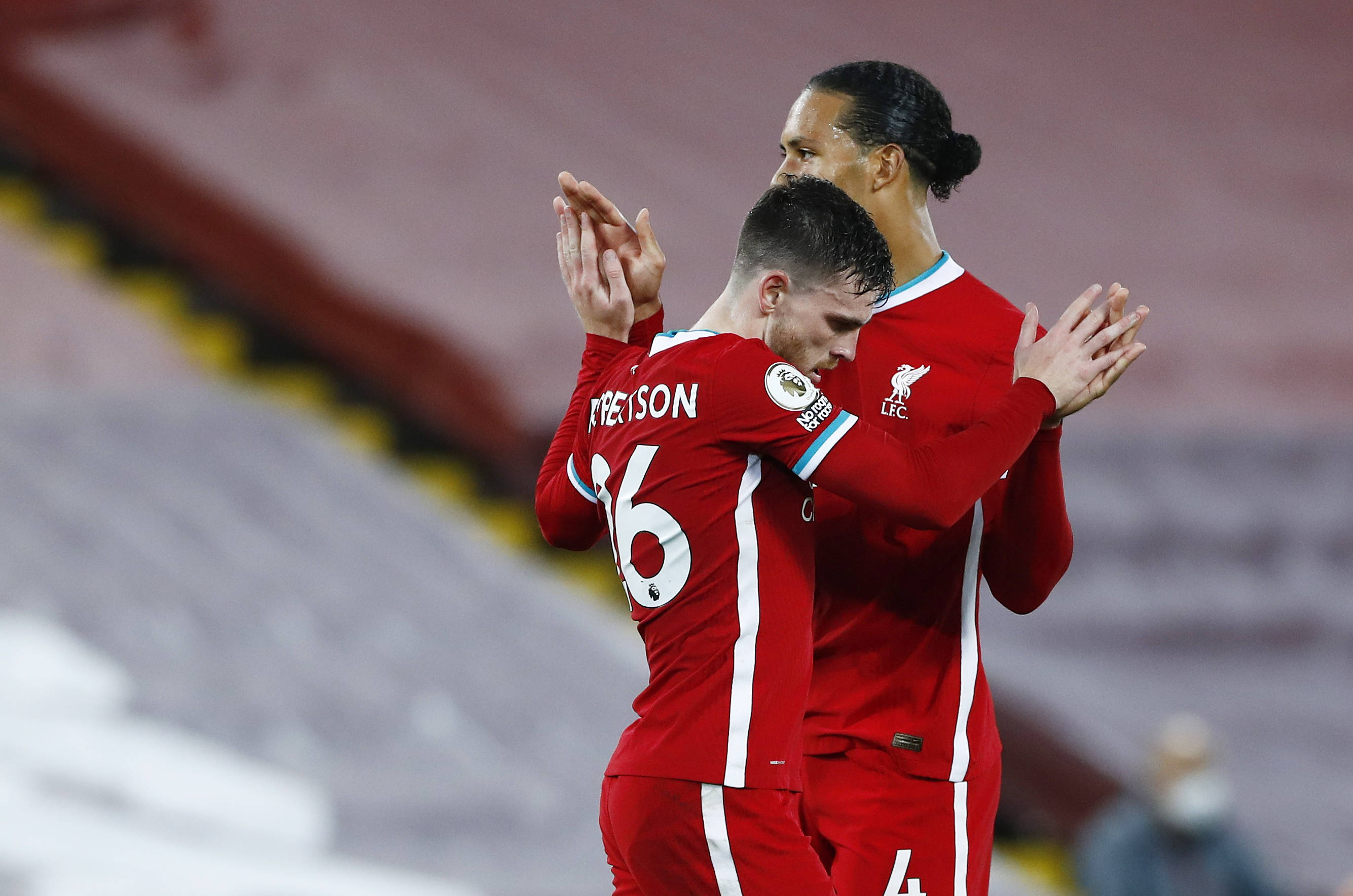 他在多次 他在多次